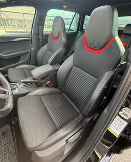 Zunanja slika - Škoda Octavia - 2.0TSI RS DSG 162 kW Panorama BiXenon Navi 71000km - 16 - Predogledna slika