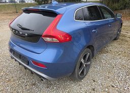 Zunanja slika - Volvo V40 - T3 A R-Design Polar+ FULLED•PANOR•GRETJE•KAMER•17C - 4 - Predogledna slika