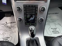 Zunanja slika - Volvo XC60 - D4 AWD LED NAVI TEMP LINE ASIST MEMORY VIRTUAL T.. - 18 - Predogledna slika