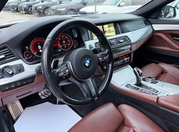 Zunanja slika - BMW Serija 5 - Touring: 530d xDrive M SPORT SLO 1.LASTNIK FULL LED ACC - 14 - Predogledna slika