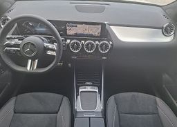 Zunanja slika - Mercedes-Benz GLA-Razred - 180 AMG EDITION - 9 - Predogledna slika