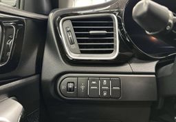 Zunanja slika - KIA XCeed - 1.5 TGDI WAY DCT - 13 - Predogledna slika