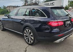 Zunanja slika - Mercedes-Benz E-Razred - E 350 d 258ks °ALL TERRAIN° °4-MATIC° °PANORAMA° - 7 - Predogledna slika