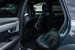Zunanja slika - Volvo V90 - Cross Country D4 AWD Pro Avt. - 9 - Predogledna slika