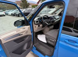Zunanja slika - VW Multivan - T7 L2 2.0 TSI AUT. 1.LASTNIK IQ LED 7 SED. KAMERA - 12 - Predogledna slika
