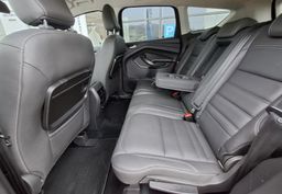 Zunanja slika - Ford Kuga - 2.0 TDCi 110kW AWD AVTOMATIK + SERVISNA KNJIGA - 10 - Predogledna slika