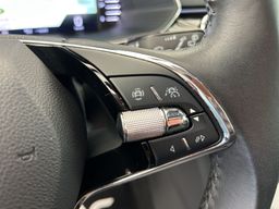 Zunanja slika - Škoda Superb - Combi 4x4 2,0 TDI DSG - 16 - Predogledna slika