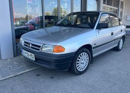 Zunanja slika - Opel Astra - OLDTIMER - CERTIFIKAT STARODOBNIKA - 1 - Predogledna slika