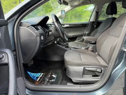 Zunanja slika - Škoda Octavia - 2.0 TDI 110KW Avt - 16 - Predogledna slika