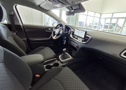 Zunanja slika - KIA Ceed - SW 1.5 T-GDi LX Champion+ M T 103 kW. VEČ BARV - 9 - Predogledna slika