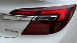 Zunanja slika - Opel Insignia - 2.0CDTI 140PS OPC-LINE SLO ACC BI-XENON KAMERA - 10 - Predogledna slika