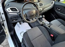 Zunanja slika - Renault Scénic - Grand Scenic Dynamique dCi 110 Energy 7 sedežev NAVI LEAN PAY - 7 - Predogledna slika