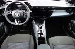 Zunanja slika - Alfa Romeo Junior - Ibrida 1.2 Core Avt. - 5 - Predogledna slika