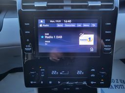 Zunanja slika - Hyundai Tucson - 1.6 T-GDI STYLE slo-1last-acc-alu-temp-pdc-kamera - 11 - Predogledna slika