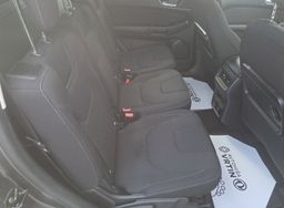 Zunanja slika - Ford S-MAX - 2.0 EcoBlue 7 SEDEŽEV Z ENOLETNIM JAMSTVOM - 8 - Predogledna slika