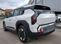 Zunanja slika - KIA EV3 - 58.3 kWh baterija. 150 kW  204 KM  Star + TČ - 4 - Predogledna slika