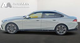 Zunanja slika - BMW Serija 5 - : 520i  AT  M-Sport. iconic glow. HUD. adaptive LED - 2 - Predogledna slika