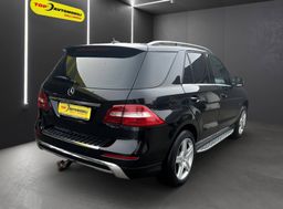 Zunanja slika - Mercedes-Benz ML-Razred - ML350 BlueTEC 4MATIC AMG LED NAVI TEMP KAM WEBAS - 8 - Predogledna slika