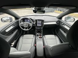 Zunanja slika - Volvo XC40 - B3 P Core AT DCT - 19 - Predogledna slika