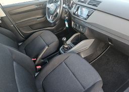 Zunanja slika - Škoda Fabia - Combi 1.0 TSI 95ks °16-COL° LED °PARK.SENZORJI° - 9 - Predogledna slika