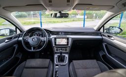 Zunanja slika - VW Passat - Variant 2.0 TDI BMT Connect Kamera Digital ACC Navi 1.last - 9 - Predogledna slika