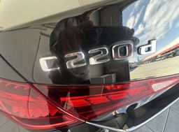 Zunanja slika - Mercedes-Benz C-Razred - C 220 d Avt.KAMERA.LEDNAVI.USNJE.ACC.SAMO 8.460 KM - 19 - Predogledna slika