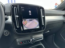 Zunanja slika - Volvo XC40 - B3 P Core Avt. - 15 - Predogledna slika