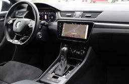Zunanja slika - Škoda Superb - 1.4 TSI PHEV SPORTLINE Combi DSG... - 8 - Predogledna slika