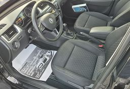 Zunanja slika - Škoda Rapid - Spaceback 1.4 TDI DSG 90ks Drive °PANORAMA °NAVI - 9 - Predogledna slika