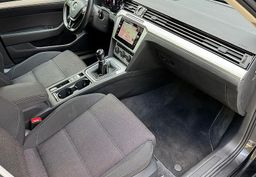 Zunanja slika - VW Passat - Variant 2.0 TDI 150ks °VIRTUAL° °FULL-LED° °KAMERA° - 7 - Predogledna slika