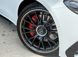 Zunanja slika - Mercedes-Benz E-Razred - Mercedes-AMG E 53 e 4MATIC+ T - 7 - Predogledna slika