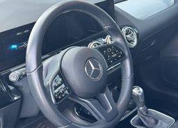 Zunanja slika - Mercedes-Benz B-Razred - B 180 1.Lastnik-SLO- Kot nov - 9 - Predogledna slika