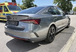 Zunanja slika - Škoda Octavia - RS 2.0 TSI 265 DSG - ODLIČEN - 3 - Predogledna slika