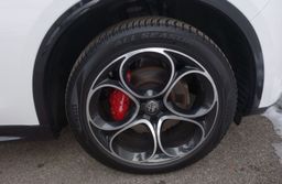 Zunanja slika - Alfa Romeo Stelvio - Veloce 2.0 Turbo 280 Q4 - 5 - Predogledna slika