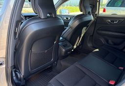 Zunanja slika - Volvo V60 - D4 Momentum Avt. ZELO LEP - 11 - Predogledna slika