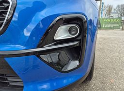 Zunanja slika - KIA Sportage - 1.6°EX EDITION°SLO°1.LAST°PDC°KAMERA°BLUETOOTH° - 12 - Predogledna slika