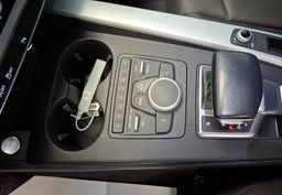 Zunanja slika - Audi A4 - Avant quattro 2.0 TDI-LED-NAVI-KAMER-PDC-VLEČNA-ODLIČEN- - 11 - Predogledna slika