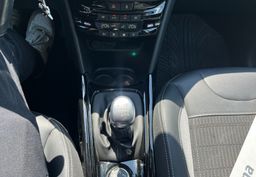 Zunanja slika - Peugeot 2008 - 1.2 PureTech 130Allure XEN.NAVI.PDC SAMO 69.000KM - 18 - Predogledna slika