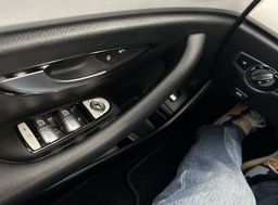 Zunanja slika - Mercedes-Benz E-Razred - AMG Line Avt. 220 AMG 4Matic.NEMŠKI.KAMERA.DIZEL - 17 - Predogledna slika