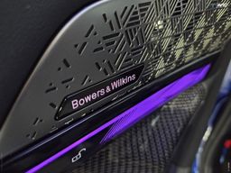 Notranja slika - BMW Serija 5 - M5 AUT. - 17 - Predogledna slika