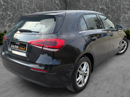 Zunanja slika - Mercedes-Benz A-Razred - 180d LED AUT. WIDESCREEN NAVI KAMERA ALU16 - 10 - Predogledna slika