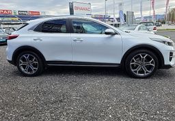 Zunanja slika - KIA XCeed - 1.5 T-GDi EX Way ISG.SLO.1LASTNIK.JBL.NAVI.LED - 2 - Predogledna slika