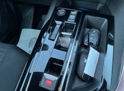 Zunanja slika - Peugeot 5008 - 1.2 PURETECH 130 ACTIVE PACK EAT8 LED-KAMERA-NAVI - 13 - Predogledna slika