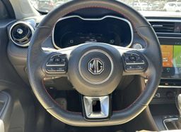 Zunanja slika - MG MG ZS - ZS 1.0 T-GDI LUXURY AUTOMATIC LED 360 KAM. MRTVI KOT - 10 - Predogledna slika