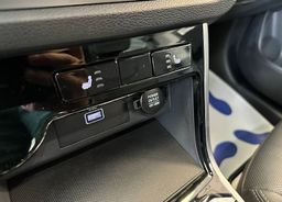 Zunanja slika - SsangYong Korando - 1.5 T-GDI Premium 4WD A T - 9 - Predogledna slika