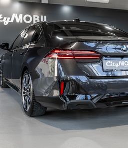 Zunanja slika - BMW Serija 5 - : M-SPORT PRO PAKET-HEADUP-HARMAN-PANO-MEMORY-USNJE - 7 - Predogledna slika