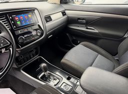 Zunanja slika - Mitsubishi Outlander - 2.2 DI-D 4WD AUT INSTYLE 7SEDEŽEV XENON ACC KAMERA - 17 - Predogledna slika