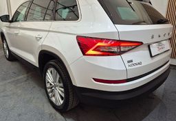 Zunanja slika - Škoda Kodiaq - 4x4 2.0 TDI Style DSG ACC-FULL LED-USNJE-19COL - 3 - Predogledna slika