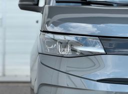 Notranja slika - VW Multivan - T7 L2 2.0 TDI AUT. SLO 1.LASTNIK IQ LED ACC 7SED. - 11 - Predogledna slika