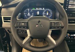 Zunanja slika - Mitsubishi Outlander - Black Edition PHEV 4WD 2.4  Avt. - NA ZALOGI - - 18 - Predogledna slika